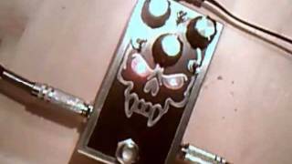 SPITFIRE Metal n Blues pedal [upl. by Dulcy947]