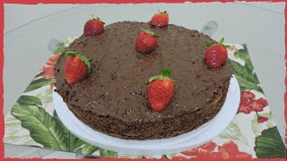 Bolo de Chocolate com Cobertura de Ovomaltine [upl. by Eisyak]