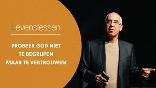 Probeer God niet te begrijpen maar te vertrouwen  Levenslessen van David Maasbach [upl. by Oicam]