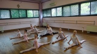 Lezione di danza con bambine 710 anni insegnante Maria Kovaleva [upl. by Lifton]