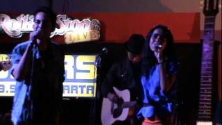 Move Like Jagger  Gamaliel and Audrey Tapiheru Live RollingStonesCafe [upl. by Micaela]