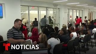 Así se beneficiarán los migrantes indocumentados con estas nuevas leyes  Noticias Telemundo [upl. by Eunice459]