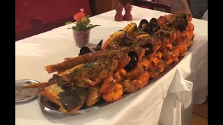 Marseille  une bouillabaisse géante pour les maîtres cuisiniers de France [upl. by Tallou43]