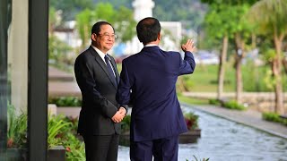 Pertemuan Bilateral Presiden Jokowi dengan PM Laos Sonexay Siphandone Labuan Bajo 9 Mei 2023 [upl. by Arnaldo]