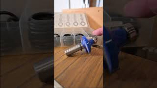 Router Bit Install Trick [upl. by Jemena]