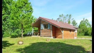 Les Lodges du hérisson Location de 8 chalets de vacances dans le Jura [upl. by Winwaloe]