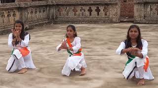 Desh rangila rangila song dance very easy steps like subscribe and share and happy independence day [upl. by Nivrae193]