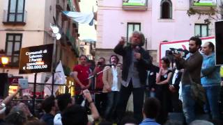 Beppe Grillo a Salerno  12 Maggio 2011  Parte 46 [upl. by Aneret]