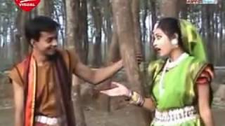 Kemon Kemon Asen Fulmonia  Bengali Folk Song  Bangla Old Song [upl. by Karrie]