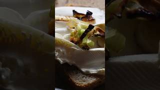 Kanapka z mascarpone i karmelizowanym porem 😋🌱 food recipe sandwich delicious deliciousfood [upl. by Diamond]