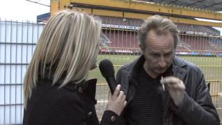 Itw Benoît Poelvoorde amp Benoît Mariage au Royal Charleroi Sporting Club RCSC [upl. by Aeneg]