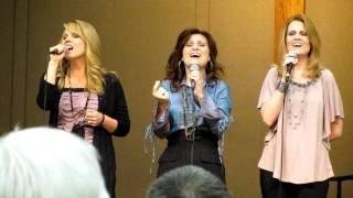 Sisters Blessed Be the Tie That Binds 092311 Northwest GospelFest [upl. by Adav980]