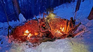 How to survive at night in FREEZING DEEP SNOW  Bushcraft camping Wilderness cooking [upl. by Llertnod835]