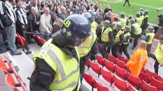 Sunderland 21 Newcastle Utd  Crowd Trouble  251008 [upl. by Doggett]