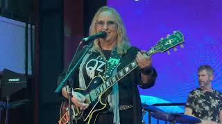 Celisse Henderson w Melissa Etheridge  Born Under A Bad Sign [upl. by Rosalinde]