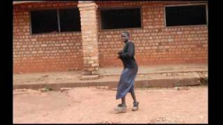 Burundi  Les violences faites aux femmes  Handicap International [upl. by Oicnanev]