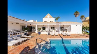 A charming 4bedroom family villa for sale in the soughtafter development of Quinta Jacintina [upl. by Annirok]