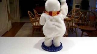 Frosty the Snowman Jingle in Kitchen [upl. by Naashar334]