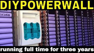 Building a DIY Powerwall from used laptop batteries [upl. by Esmerelda267]