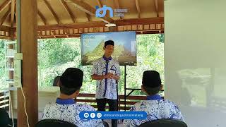 Public Speaking Firnaz IDN Boarding School Malang [upl. by Koenig]