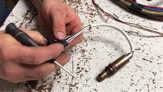 Removing and Reinstalling An O2 Sensor Connector [upl. by Ardnod]