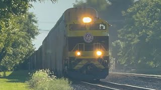 NS 1069 Virginian heritage unit leads NS 11N through Manville NJ with friendly crew 8202024 [upl. by Lacram]