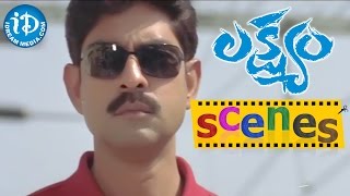 Lakshyam Movie Scenes  Jagapati Babu Introduction Action Scene at Railway Station [upl. by Nylde]