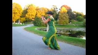 Hawaiian Hula Dance by Kaina Quenga quotGreenWoodquot Cemetery [upl. by Ettennod]