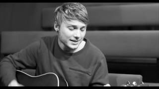 Romain Ughetto  Pleure Live Acoustique par LA MANSARDE [upl. by Vevina]