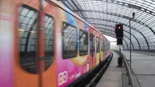 Class 481  Berlin SBahn S7 Dunkin Donuts Livery  Berlin Hauptbahnhof HD [upl. by Idnar]