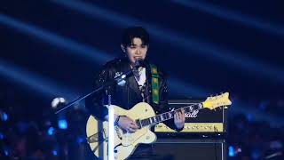 in Mama Awards With ZB1 Enhypen TXT Kim Taerae With Guitar [upl. by Marice]