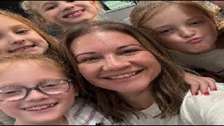 OutDaughtered Time To Spend Gift Card Birthday [upl. by Hammel]