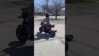 Wife rides her new Honda Navi for the first time hondanavi honda bikelife newrider [upl. by Aicertap]