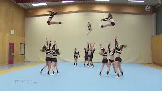 Mitglieder der Kieler „Hawks Cheer Academy“ im DeutschlandTeam für die CheerleadingWM in Orlando [upl. by Jepson]