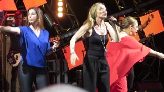 Wilson Phillips  Hold On LIVE  Epcot Eat to the Beat Concert 3rd October 2016 [upl. by Isawk]