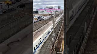 Tokaido Shinkansenbullet train Nozomi 東海道新幹線 [upl. by Hplar270]