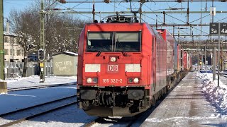 Tåg i snö på Alvesta station 2021 [upl. by Enitsirhk335]