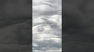 Asperitas Cloud Feature Chaotic Wavy Underneath [upl. by Llednew867]