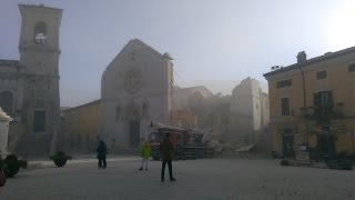 NUEVO TERREMOTO 66 GOLPEA EL CENTRO DE ITALIA HOY 30 DE OCTUBRE DE 2016 [upl. by Ennyletak387]