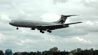 VC10 Slow Low Landing [upl. by Natanoy213]