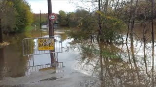 Inondation VAR de lArgens à 6m de hauteur Crue Au Muy Nartuby Route coupée [upl. by Astrid]