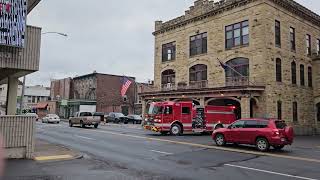 Scranton Fire Engine 4 new Sutphen responding code 3 to a Vehicle Fire Police amp EMS assisting [upl. by Ainoval]