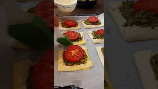 Easy and delicious spinach tart with puff pastry 😋cooking youtubeshorts shorts trending recipe [upl. by Donny]