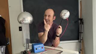 Electrostatic Demos with a Van De Graaff Generator [upl. by Drwde943]