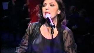 HARIS ALEXIOU  Ouzo otan pieis  Live [upl. by Nnairac]