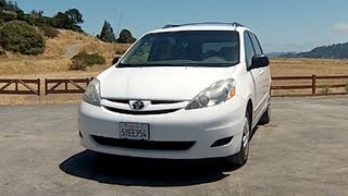 2006 Toyota Sienna LE InDepth Review [upl. by Lebezej]