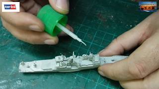 HobbyBoss 11250 USS Vincennes CG 49 Part 1 [upl. by Hoo]