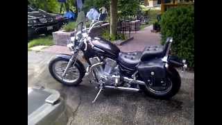 1996 Suzuki Intruder 1400cc Cold Start3GP [upl. by Nnylram]