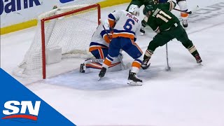 Wilds’ Zach Parise Scores Goal With HeadsUp BetweenTheLegs Play [upl. by West]