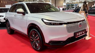 New HONDA HRV FACELIFT 2025  first look amp visual REVIEW European model [upl. by Arytal]